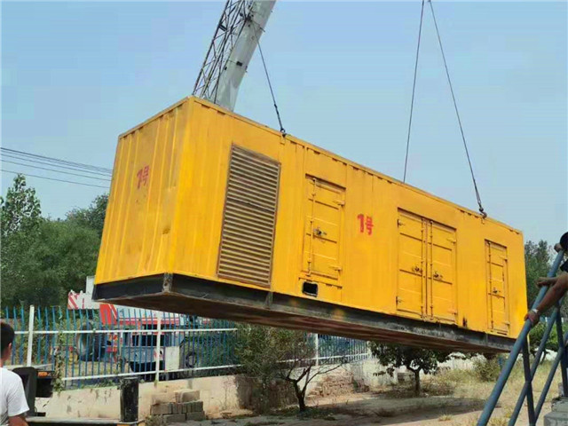 右玉300KW柴油发电机组油耗是多少?