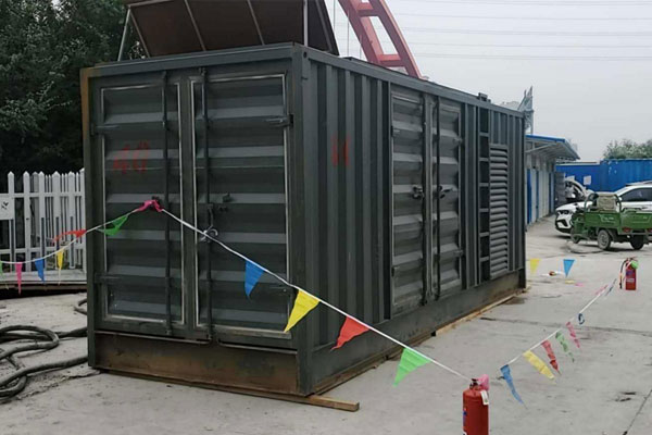 右玉发电机租赁空气滤清器多久更换一次？